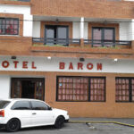 Hotel Baron: Alojamiento/Hotel en Santa Teresita, Provincia de Buenos Aires, Argentina
